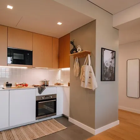 Anzio - 2 Bedrooms And Pool In Avenidas Novas Апартаменты