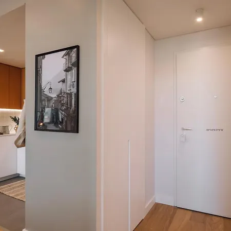 Appartamento Anzio - 2 Bedrooms And Pool In Avenidas Novas Lisbona