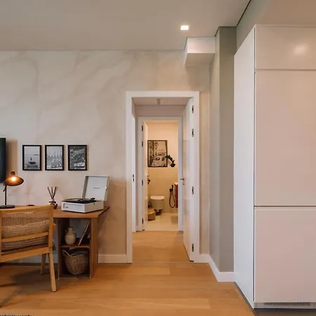 Anzio - 2 Bedrooms And Pool In Avenidas Novas *